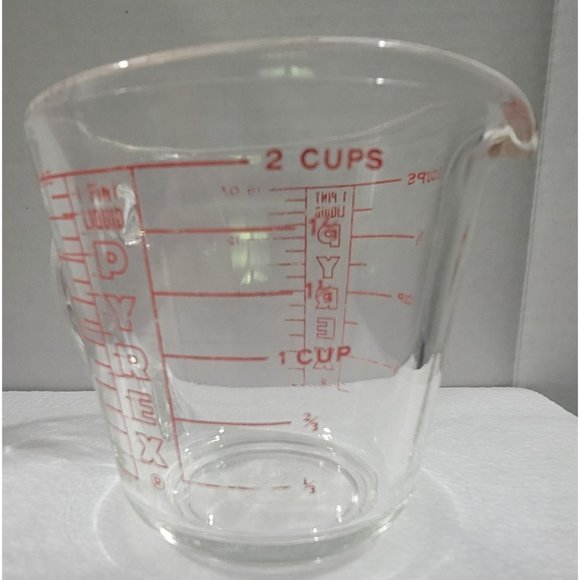 Vintage Pyrex 2-Cup Measuring Cup 516-L30 (1 Pint/16 OZ). - Picture 6 of 10
